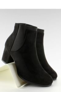 Botki Model NC18 Black