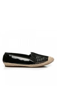 LAKIEROWANE ESPADRYLE Z SIATK? Czarny