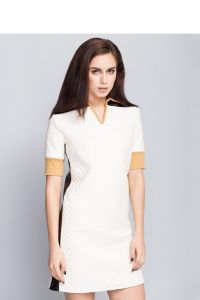 Wygodna sukienka w kształcie trapezu na każdą okazją MM1099 White