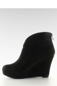 BOTKI NA KOTURNIE Z WYCIĘCIEM 6191 BLACK