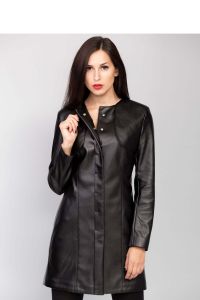 Elegancki płaszcz o prostym kroju MM3019 Black