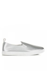 SREBRNE TRAMPKI SLIP ON Szary