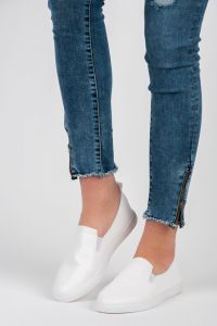 BIA?E TRAMPKI SLIP ON Biały