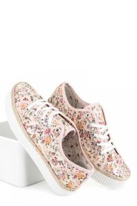 KORONKOWE ESPADRYLE W KWIATY