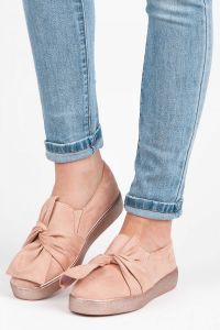 ZAMSZOWE SLIP ONY Z KOKARD? Różowy